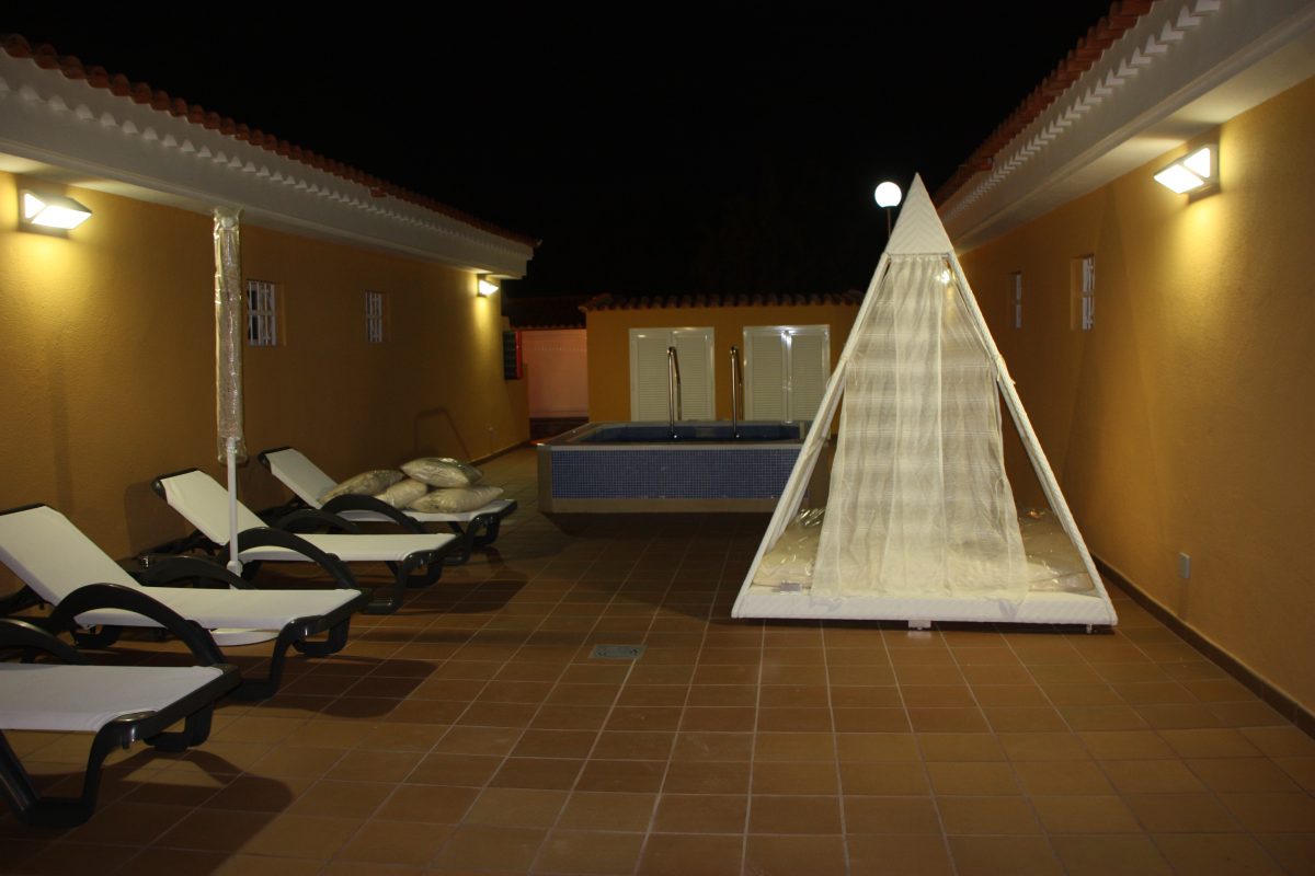 La Mirage Swingers